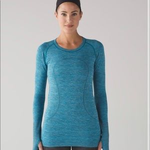 Lululemon Swiftly Tech Long Sleeve Crew size 2